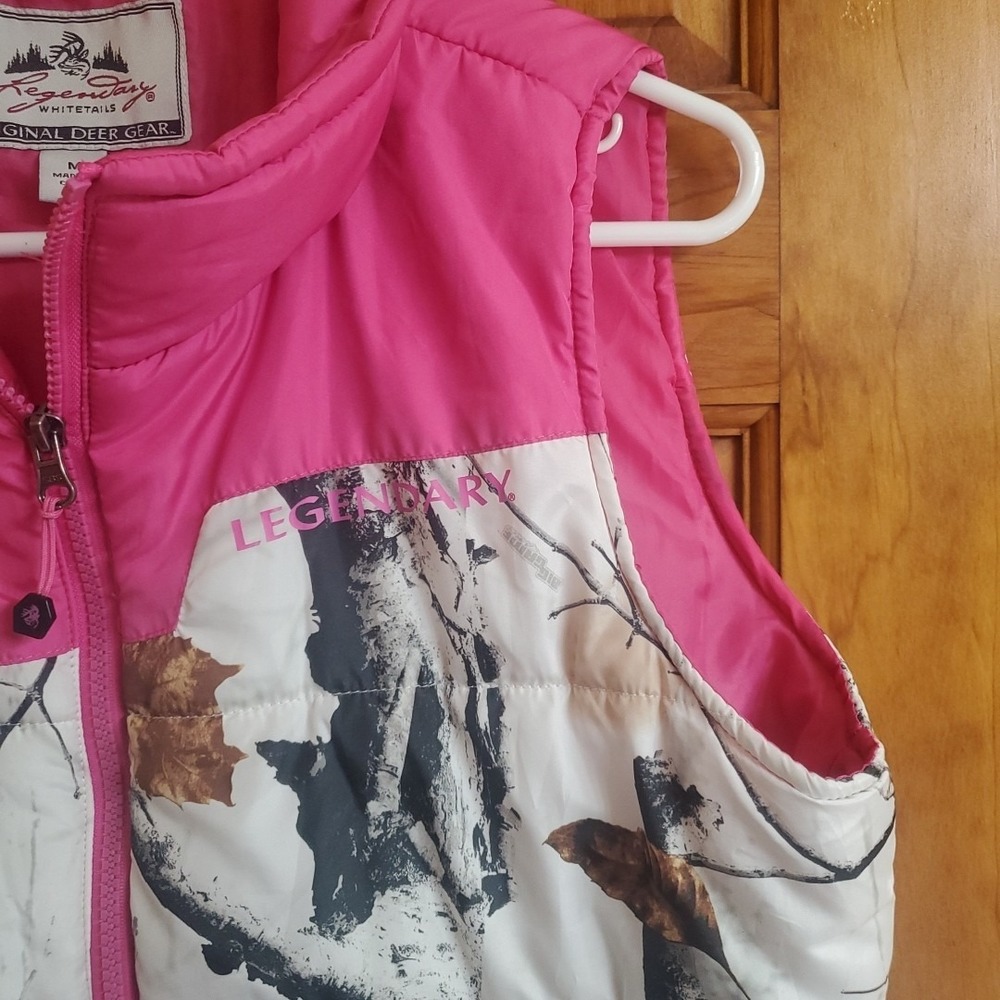Legendary Whitetails Women's Camo Puffer Vest Pink Trim Size M  Full Zip Outdoor - Picture 6 of 11